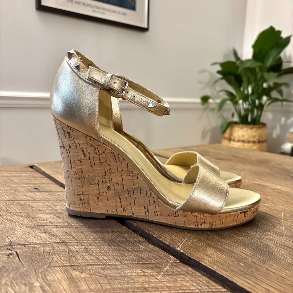 Marc Fisher‎ Karyna Gold Studded Metallic Cork Wedge Sandle Heel